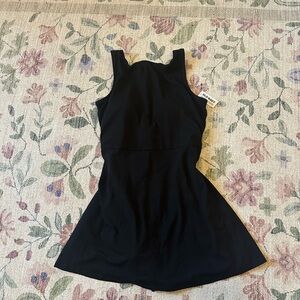Old Navy Black Sleeveless Studiosmooth athletic dress